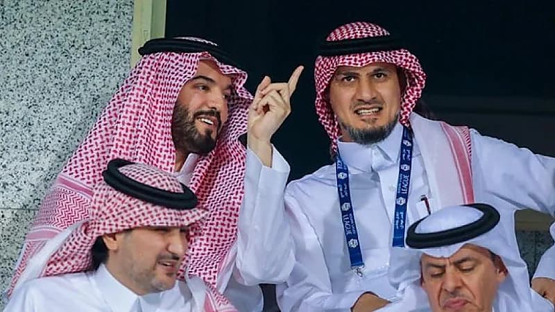 المفرج يستمر مع الهلال