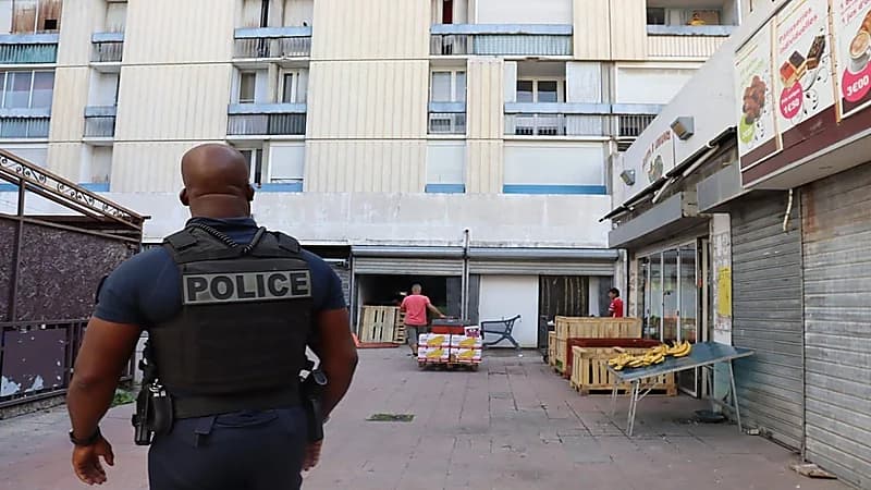 فرض حظر للتجول على القاصرين في مدينة فرنسية