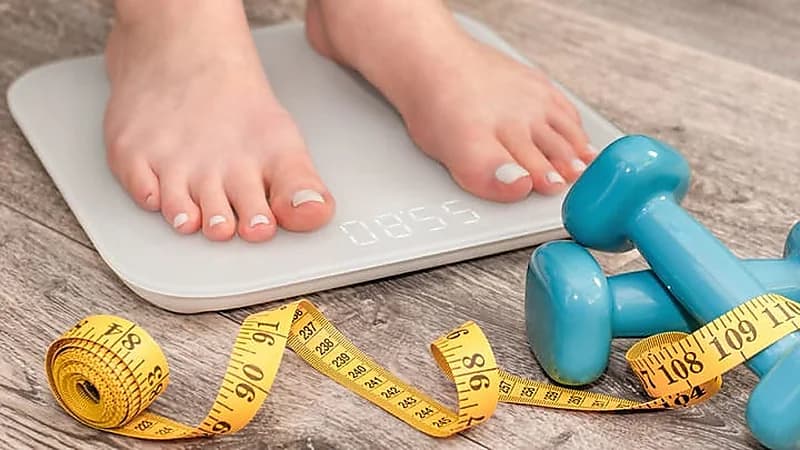 80% من مرضى السمنة يعودون لوزنهم.. والسفري يكشف السبب .. فيديو