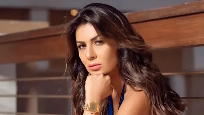 نجلاء بدر: محمد منير تركني قبل زواجنا بـ6 أيام دون تفسير