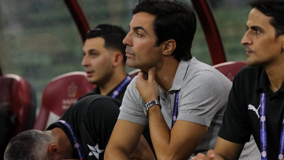 النجمة يدرس إقالة ماريو سيلفا بعد الخسارة الخامسة على التوالي