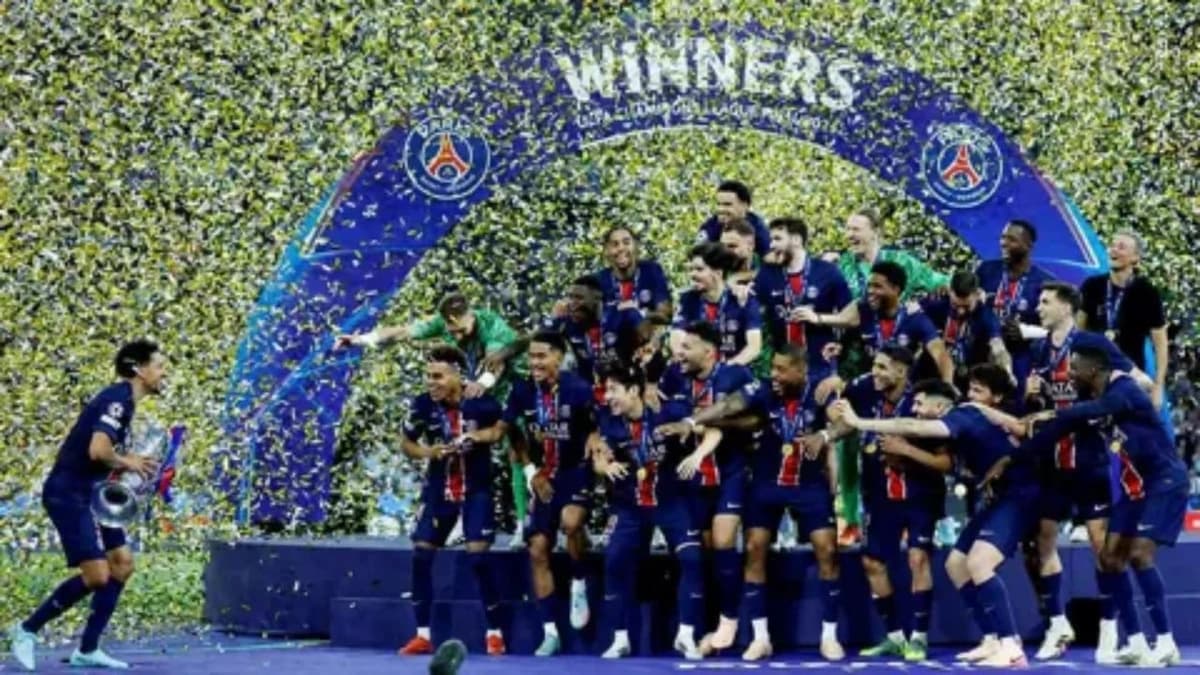 باريس سان جيرمان يتخذ قرارًا مثيرًا بشأن كأس دوري أبطال أوروبا