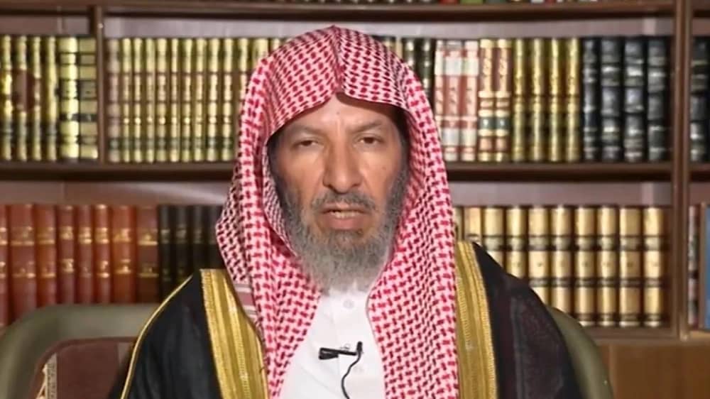 الشيخ سعد الشثري : من يبدأ بالسلام هو الأفضل عند الله .. فيديو