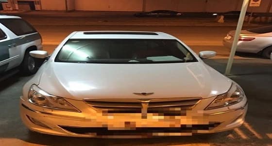 الإطاحة بشاب يتباهى بتهوره في قيادة السيارات على مواقع التواصل