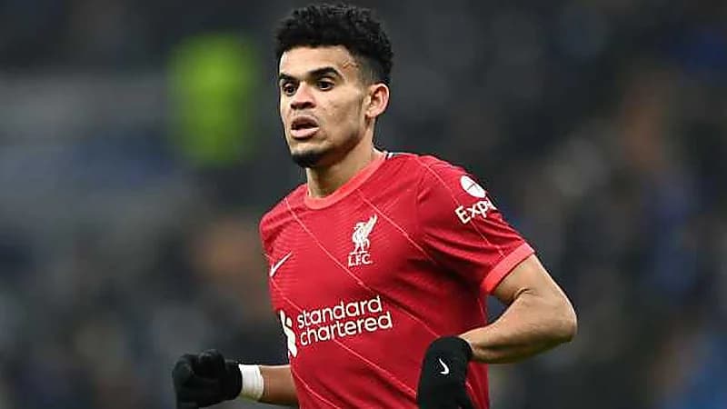 دياز يكشف حقيقة رحيله عن ليفربول