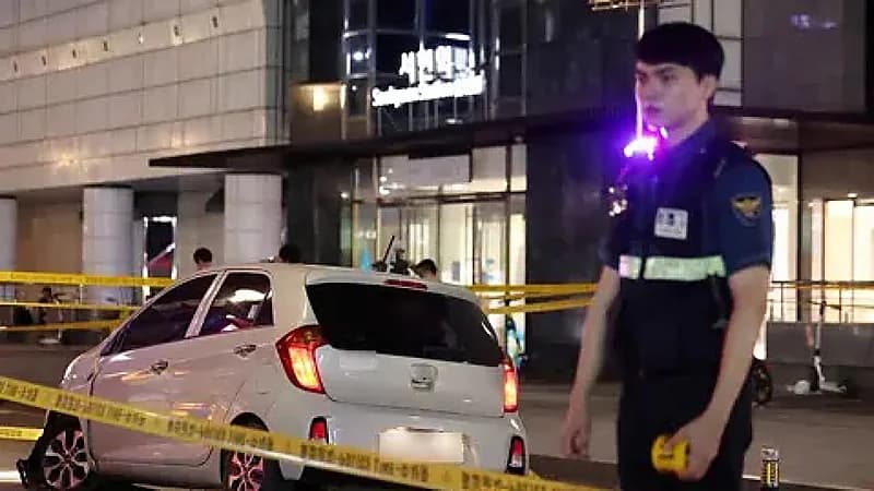 معلمة تطعن تلميذتها حتى الموت بسبب الاكتئاب