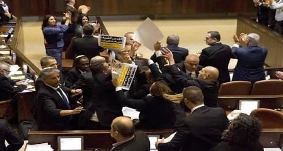 بالفيديو.. النواب العرب بالكنيست الإسرائيلي يقاطعون كلمة نائب الرئيس الأمريكي