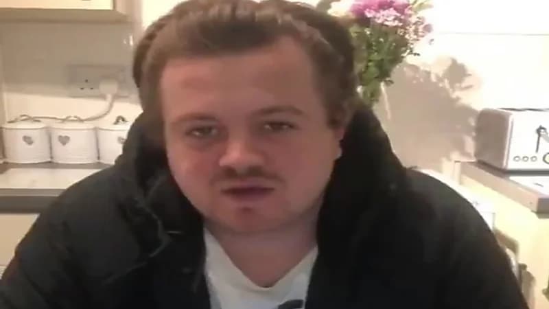 بالفيديو.. البريطاني الناجي من الغرق: بفضل مساعدة تركي الشمري ابنتي تراني الآن حي أمامها