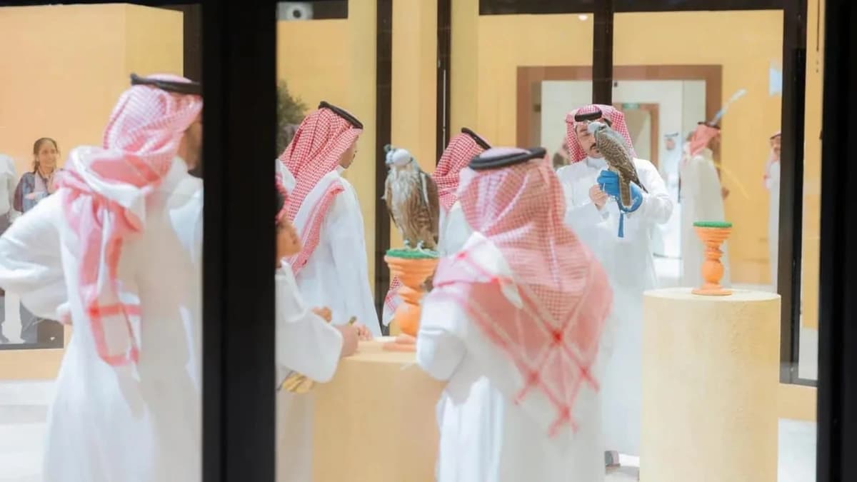 بيع صقرين بـ270 ألف ريال في الليلة الـ 16 لمزاد نادي الصقور