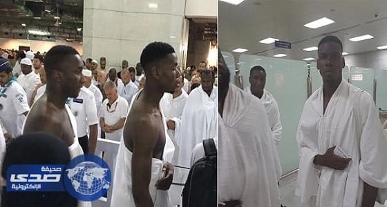 اللاعب الفرنسي بوغبا يؤدي مناسك العمرة