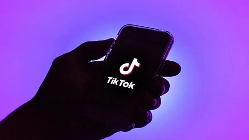 تيك توك يجبر المستخدمين على تقليل المدة التي يقضونها عليه