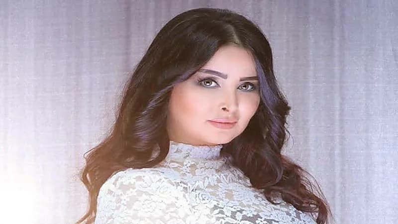 شاهد.. مروة محمد تفاجئ متابعيها بزواجها واعتزالها الفن