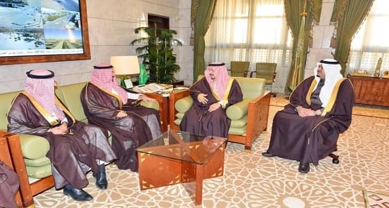 إيصال خدمات الإنترنت لـ 900 قرية وتجمع سكني