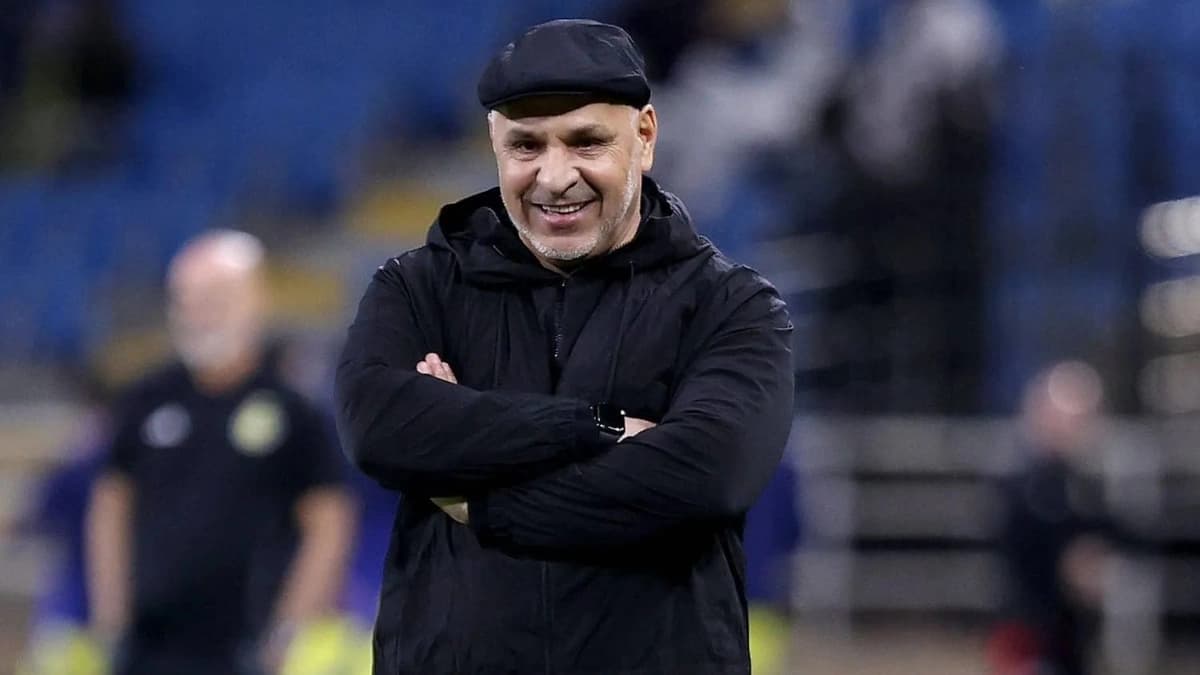 نور الدين بن زكري يقترب من قيادة الزمالك